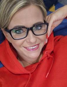 Femme coquine   à puy-de-dome