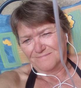 Femme célibataire 66 ans à Perpignan