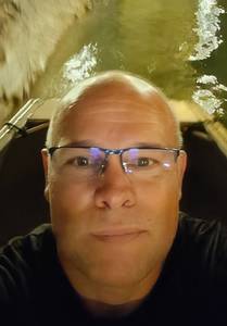 Tu veux prendre contact? célibataire 46 ans