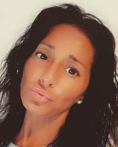 Femme célibataire 45 ans à Evry