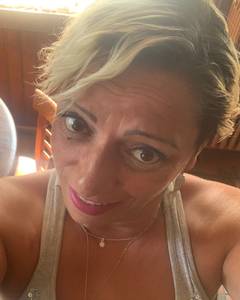 Femme célibataire 49 ans à Villeurbanne
