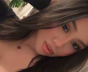 Nour, femme coquine de 23 ans - Paris