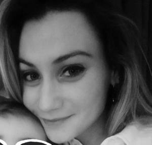 Femme célibataire 29 ans à Paris-13e