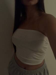 Liiap69, femme coquine de 19 ans - Hautes-Alpes