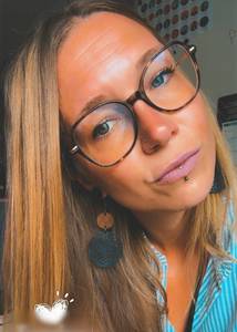 Femme célibataire 33 ans à Reims