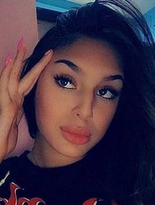 Femme célibataire 32 ans à Laval
