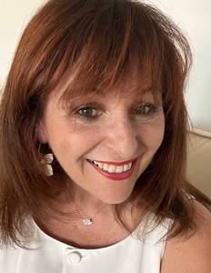 Femme célibataire 63 ans à Troyes
