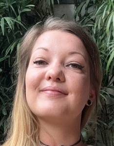 Femme célibataire 34 ans à Saint Etienne