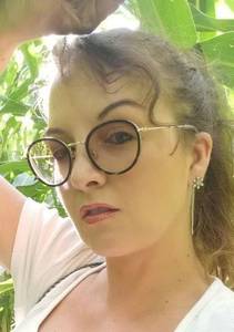 Petite coquine  de 34ans de plan-cul-villaine