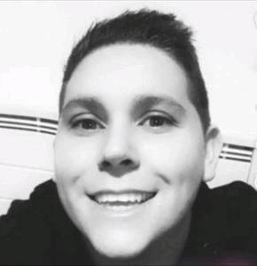 Photo du profil Johnnie, 25 ans à Saint-Quentin