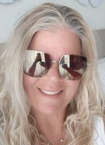 Femme célibataire 52 ans à Paris