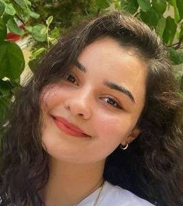 Femme célibataire 21 ans à Nanterre