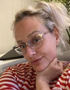 Femme célibataire 37 ans à Paris-11e