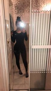 Femme célibataire 20 ans à Creteil