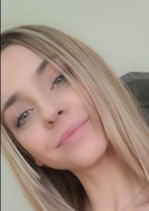 Femme célibataire 24 ans à Nimes