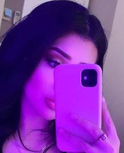 Femme célibataire 26 ans à Paris-3e