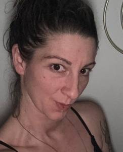 Femme célibataire 34 ans à Paris-14e