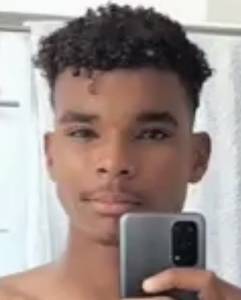 Photo du profil Ellis, 21 ans à Trélazé