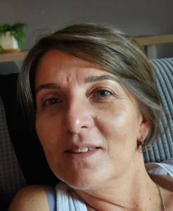 Femme célibataire 48 ans à Grenoble