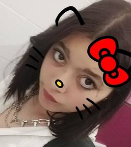 Femme célibataire 18 ans à Puy-en-Velay