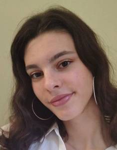 Cerises, femme coquine de 22 ans - Charente