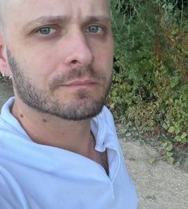 Adrian rencontre avec Adrian