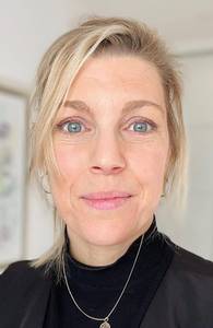Femme célibataire 48 ans à La Chaux-de-Fonds