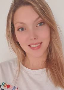 Femme célibataire 32 ans à Annecy
