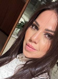 Femme célibataire 25 ans à Tubize