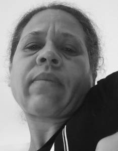 Femme célibataire 44 ans à Saint-Denis