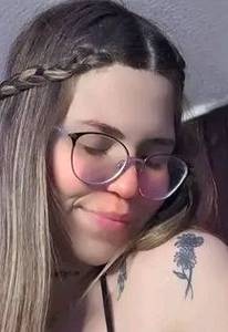 Femme célibataire 27 ans à Yverdon-les-Bains
