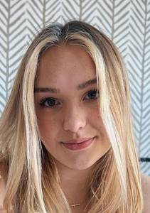 Femme célibataire 23 ans à Le-Mans