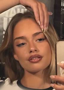 Femme coquine  super chaude de plan-cul-rugen