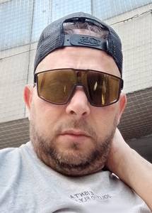 Dan rencontre avec Dan
