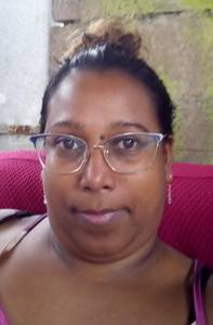 Femme célibataire 37 ans à Saint-Denis