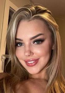 Femme célibataire 24 ans à Nanterre