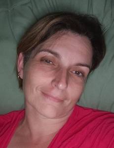 Femme coquine  super chaude à plan-cul-les-croux