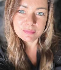 Femme célibataire 34 ans à Nice