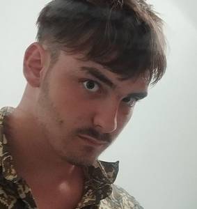 Tu veux prendre contact? célibataire de Valence