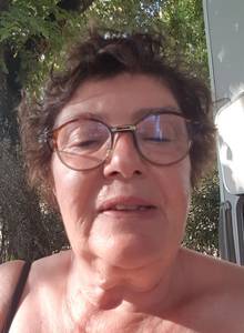 Femme célibataire 62 ans à Rennes