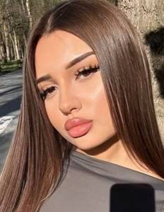 Amelia, femme coquine de 22 ans - Gda?sk