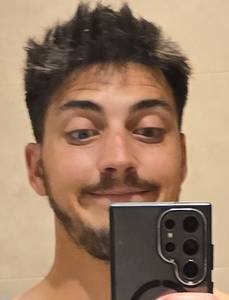 Photo du profil Salvador, 28 ans à Le Port