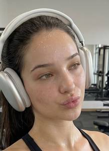 Plan cul rapide avec femme cheveux noir coquine 