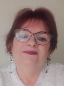 Femme célibataire 60 ans à Nancy