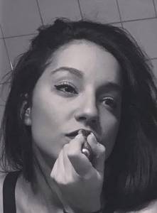Femme célibataire 26 ans à Saint-Etienne