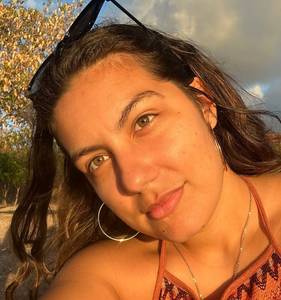 Femme célibataire 24 ans à 