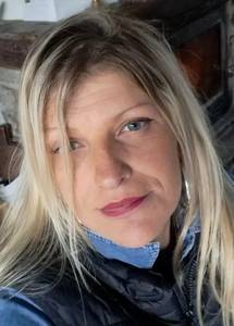 Petite coquine  coquine à plan-cul-flaux