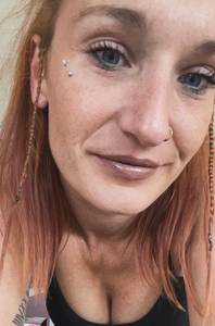 Femme célibataire 32 ans à Toulouse