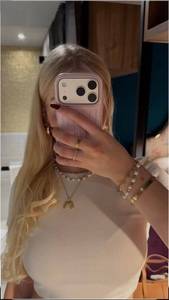 Petite coquine  de 29ans à plan-cul-hede