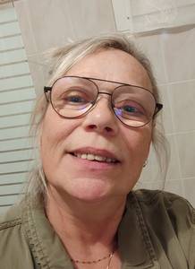 Femme célibataire 60 ans à Valence